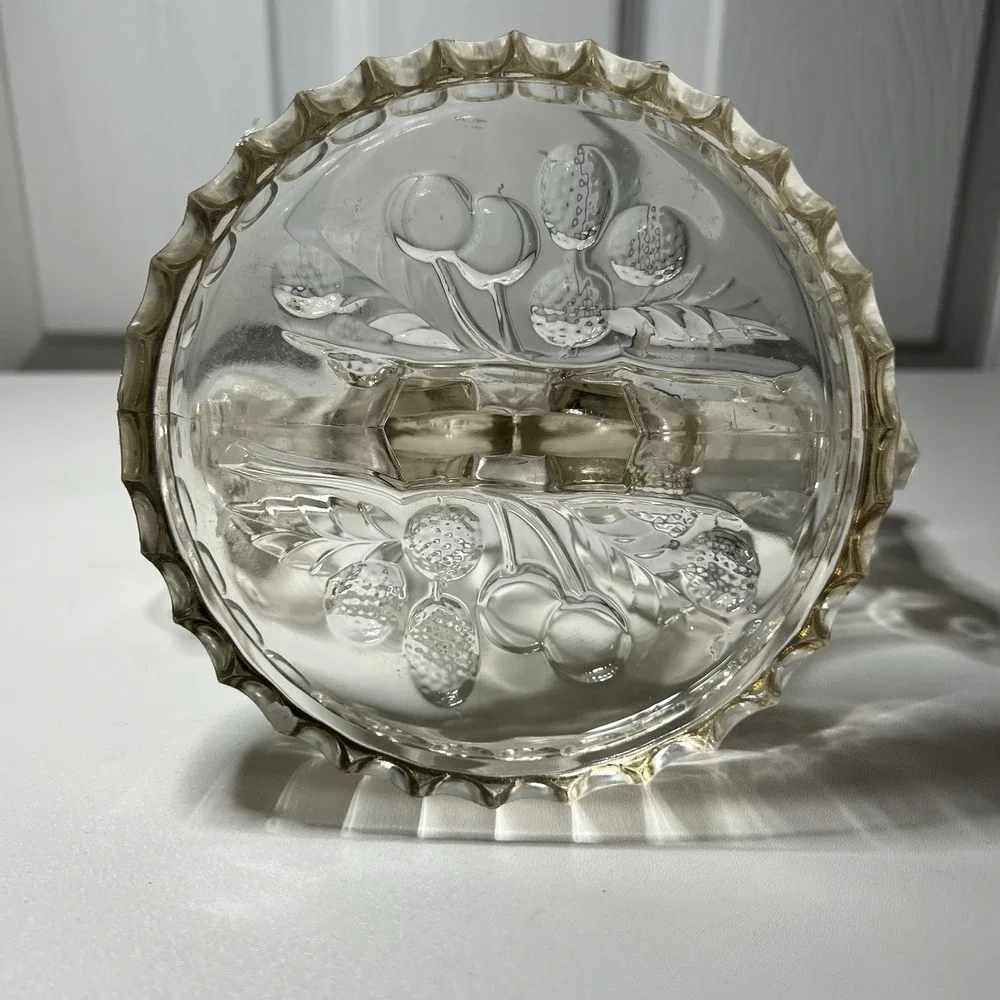 Vintage Jeannette Glass Cosmos Double‎ Candlestick Holder Berry Pattern Base